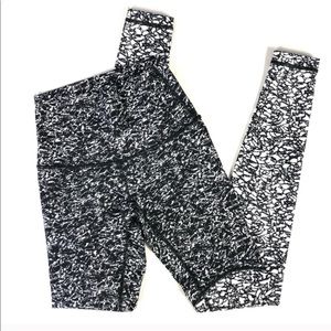 Lululemon Wunder Under Ice breaker/ iced wave sz4
